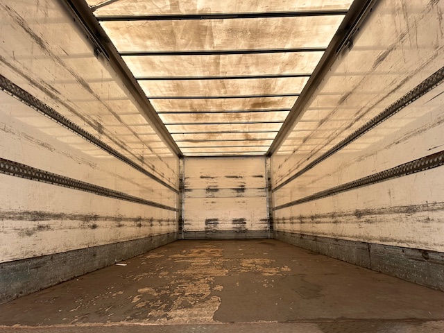 Scania P250 4×2 Sleeper Cab Box Van