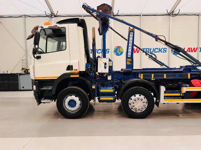 DAF CF85 410 8×4 Day Cab Hookloader Manual