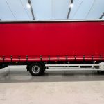 Mercedes Actros 1824 4×2 Sleeper Cab Curtainsider - thumbnail