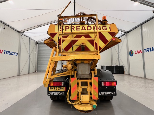 DAF CF75 310 6×4 Day Cab Gritter