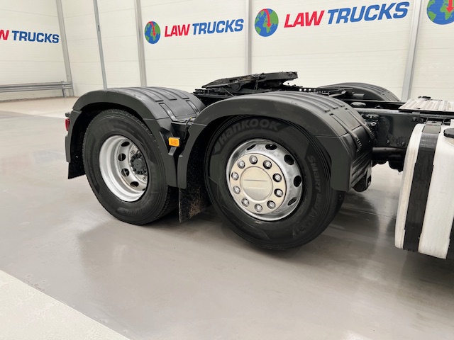 Volvo FH 500 6×2 Sleeper Cab Midlift Tractor Unit
