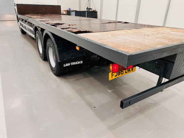 Scania R420 10 Tyre Rear Lift Flatbed