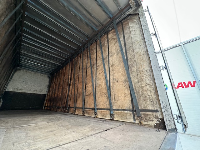 Scania P94 230 Sleeper Cab Curtainsider