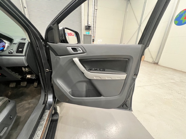 Ford Ranger Limited 2.2 TD 4×4 Double Cab Pickup
