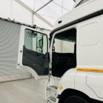 Mercedes 2543 6×2 10 Tyre Rear Lift Sleeper Cab Box Van - thumbnail