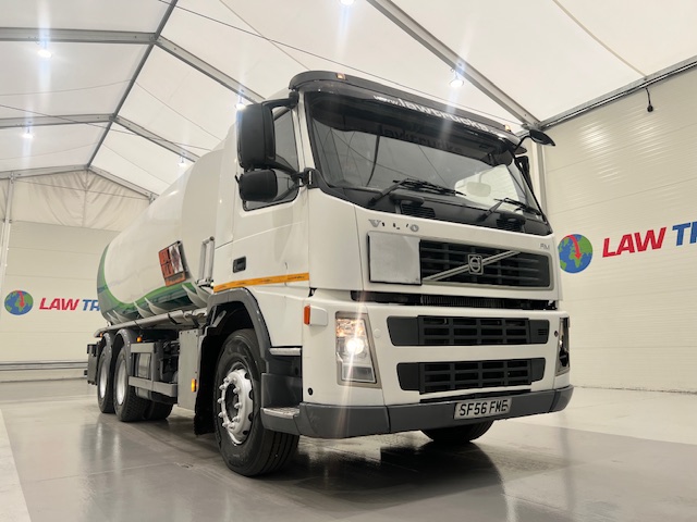 Volvo FM9 300 19000 Litre Fuel Tanker