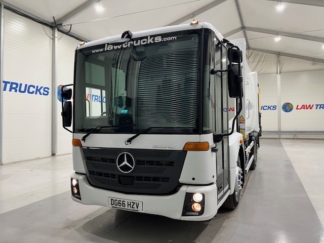 Mercedes Econic 2630 6×2 Refuse Bin Lorry