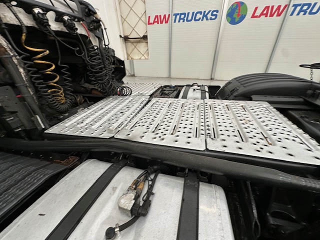 Scania R450 6×2 Midlift Highline Tractor Unit