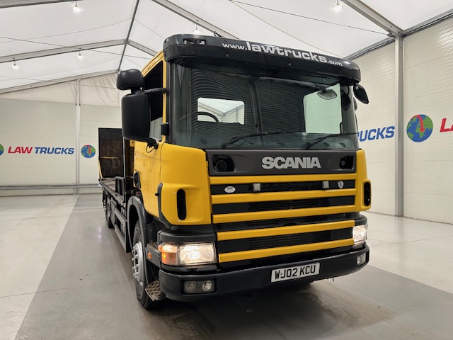 Scania 114 340 6×2 Rear Lift Day Cab Beavertail