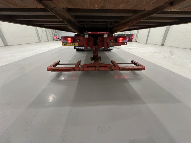 MAN TGL 12.220 Crew Cab Tilt and Slide