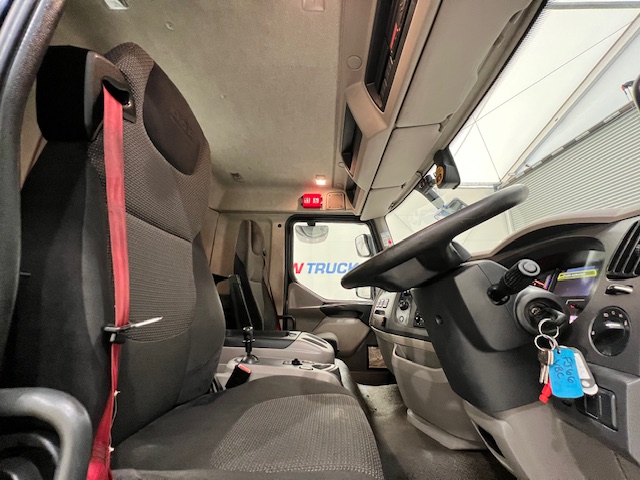 DAF LF 260 4×2 Rest Cab Tractor Unit