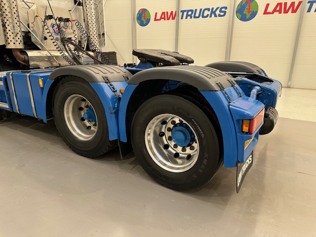 Scania R580 6×2 10 Tyre Rear Lift Tractor Unit PTO