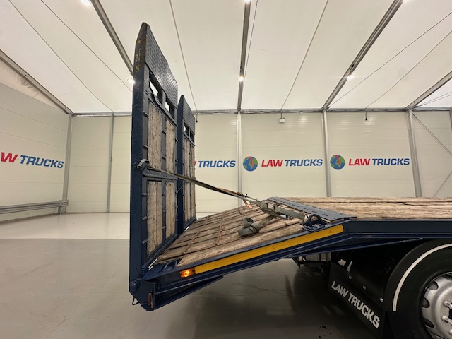Volvo FM12 340 Rear Lift Sleeper Beavertail