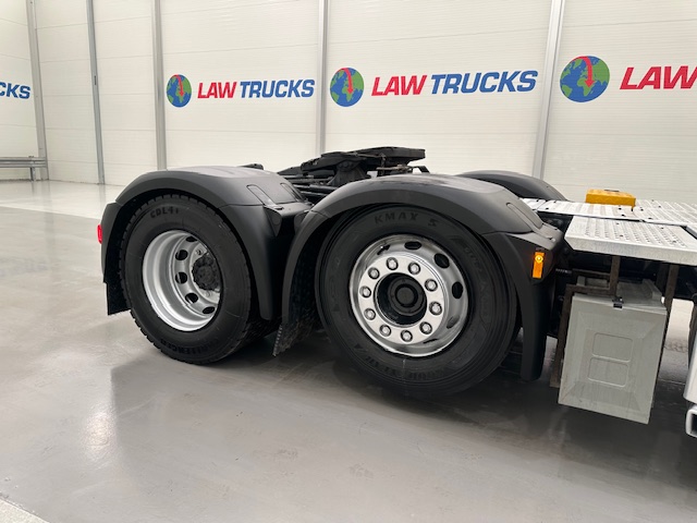 DAF CF 450 6×2 Space Cab Tractor Unit