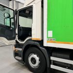Scania P280 6×2 Rear Lift Day Cab Fridge Box - thumbnail