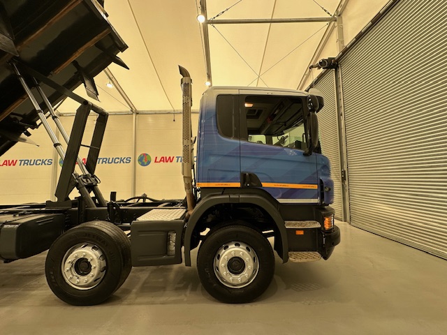 Scania P400 8×4 Rest Cab Steel Tipper