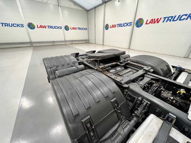 Scania R450 6×2 Midlift Tractor Unit