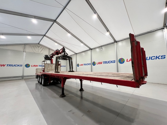 Corus Tri Axle Flatbed Brick Grab Trailer
