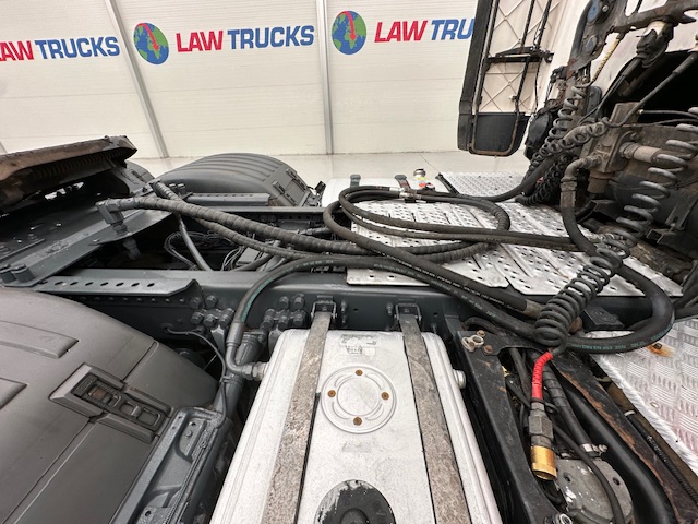 Scania R450 6×2 Rear Lift Highline Tractor Unit PTO