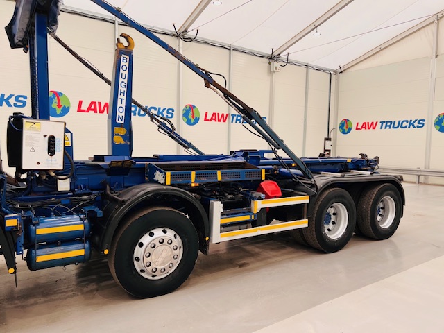 DAF CF85 410 8×4 Day Cab Hookloader Manual
