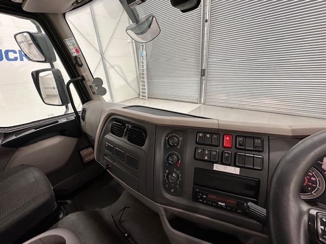 DAF LF 260 4×2 Rest Cab Tractor Unit