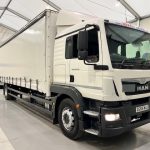 MAN TGM 18.250 4×2 Sleeper Cab Curtainsider - thumbnail