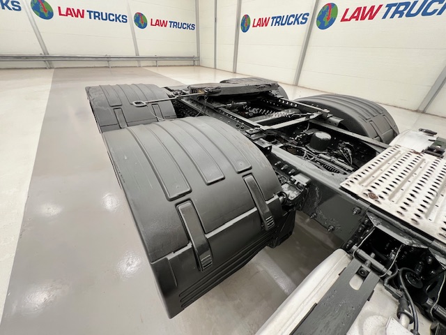 Volvo FH 500 6×2 Sleeper Cab Midlift Tractor Unit