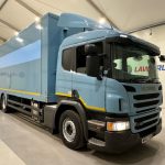 Scania P320 6×2 10 Tyre Rear Lift Insulated Box Van - thumbnail