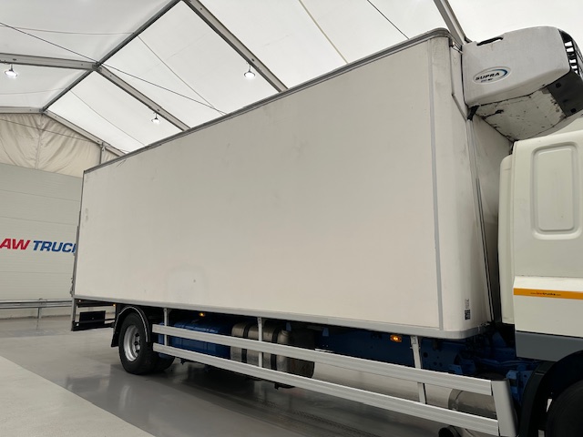DAF CF65 220 Sleeper Cab Fridge Box