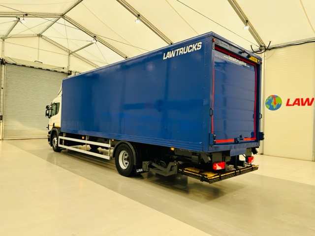 Scania P250 4×2 Sleeper Cab Box Van Manual