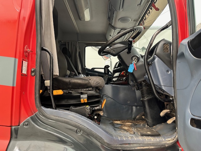 Hino 3241 700 8×4 Sleeper Cab Steel Tipper