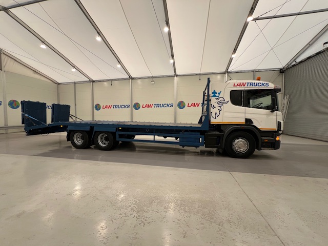 Scania 114 340 6×2 Sleeper Cab Beavertail