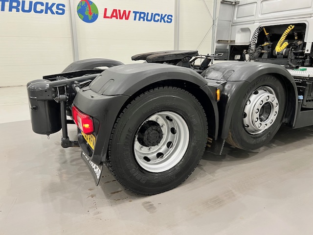 DAF XF105 460 6×2 Super Space Cab Tractor Unit