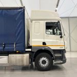 DAF CF 330 6×2 Rear Lift Sleeper Cab Curtainsider - thumbnail