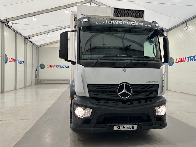 Mercedes Antos 1827 Day Cab Fridge Box