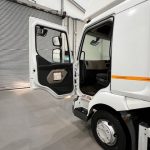 Renault Midlum 190 Sleeper Cab Box Van - thumbnail