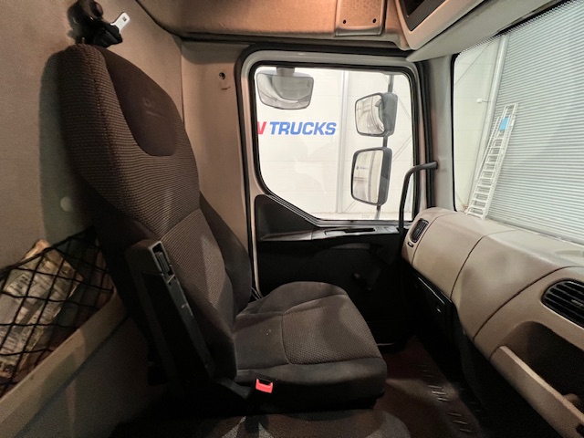Renault Midlum 190 Day Cab Box Van