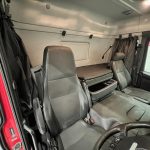 Scania P230 4×2 Sleeper Cab Curtainsider - thumbnail