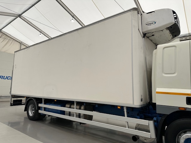 DAF CF65 220 Sleeper Cab Fridge Box