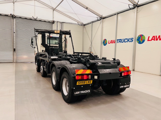DAF CF85 360 8×4 Day Cab Hookloader Manual