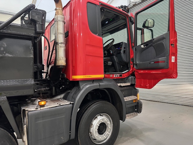Scania G410 8×4 Sleeper Cab Steel Tipper