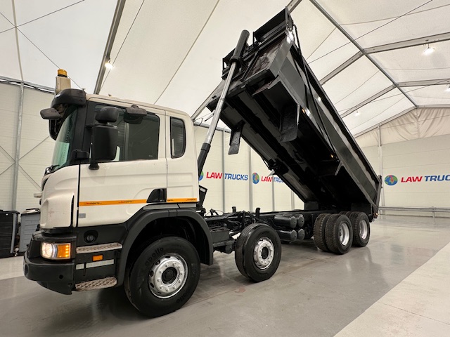 Scania P360 8×4 Rest Cab Steel Tipper