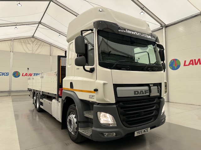 DAF CF 440 6×2 Sleeper Cab Dropside Drawbar Spec