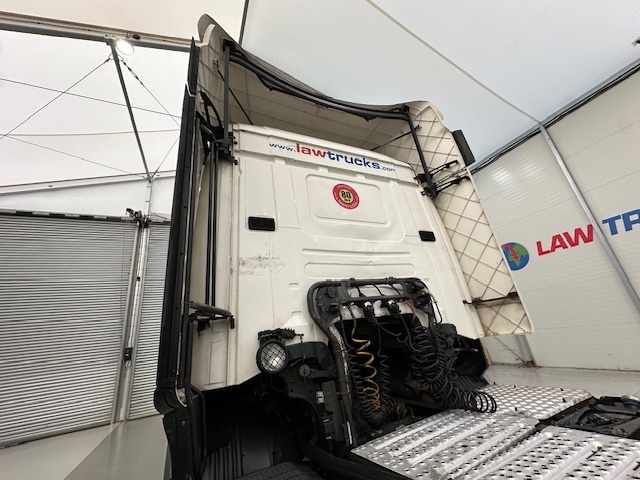 Scania R450 6×2 Midlift Highline Tractor Unit