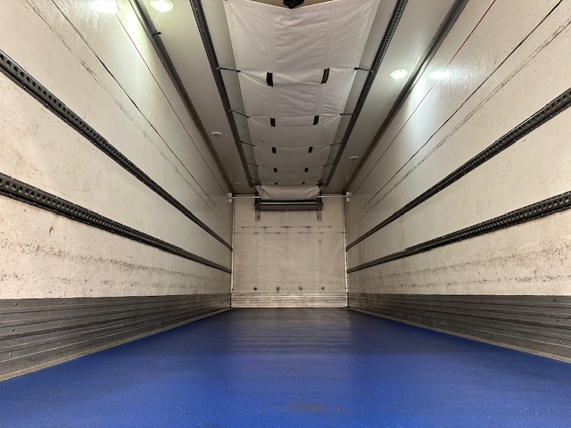 Scania P250 4×2 Sleeper Cab Fridge Box