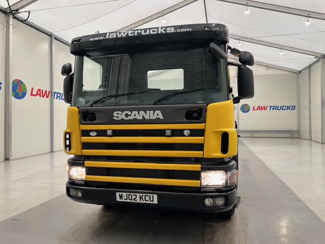 Scania 114 340 6×2 Rear Lift Day Cab Beavertail