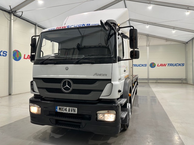 Mercedes Axor 1824 Sleeper Cab Flatbed