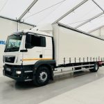 MAN TGM 18.250 Sleeper Cab Curtainsider - thumbnail