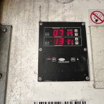 Mercedes Antos 2532 6×2 Rear Lift Day Cab Fridge Box - thumbnail