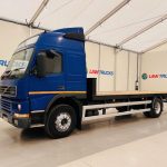 Volvo FM7 250 Globetrotter Flatbed - thumbnail